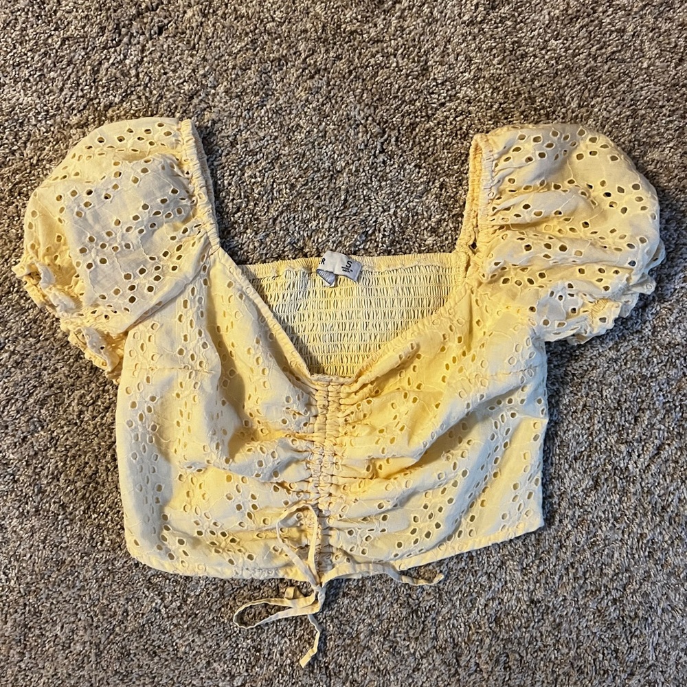 Hollister Cropped Shirt